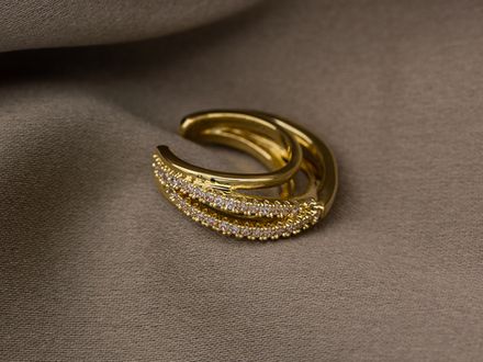 Кафф со стразами