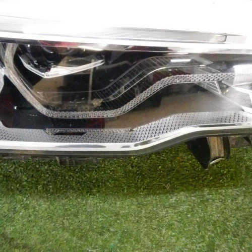 Битая Фара правая BMW 5er G30 (2017-2020) Adaptive LED
