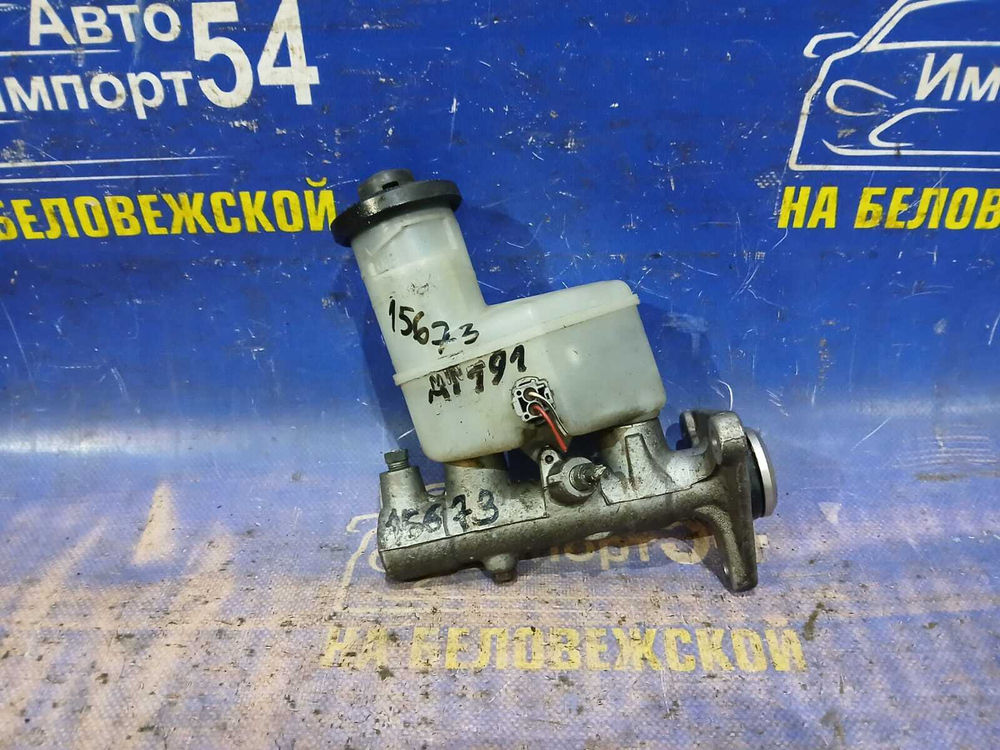 Главный тормозной цилиндр TOYOTA CALDINA 1996-1997