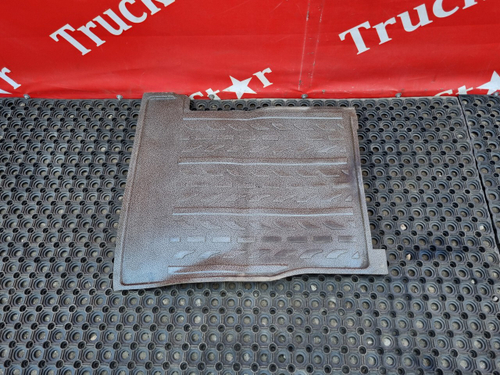 Покрытие напольное правое