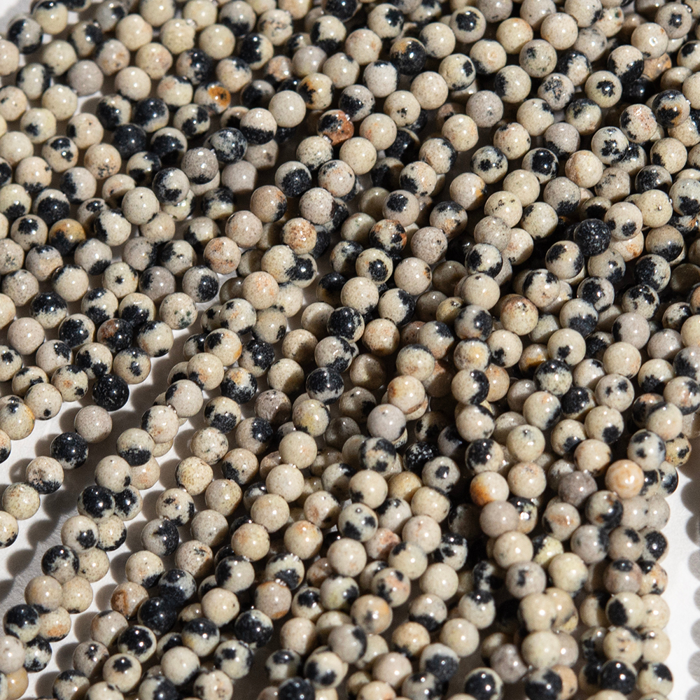 Аплит натуральный (Яшма далматин), 2,4мм, шар