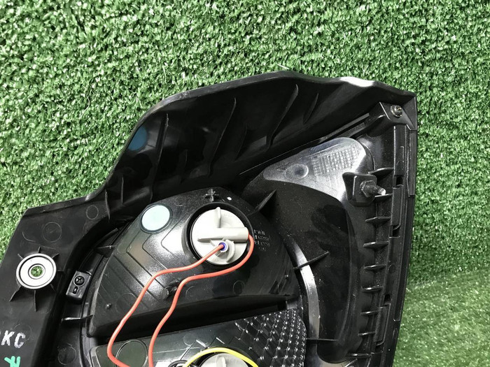 Фонарь левый Chevrolet Aveo T300 (11-20) хэтчбек