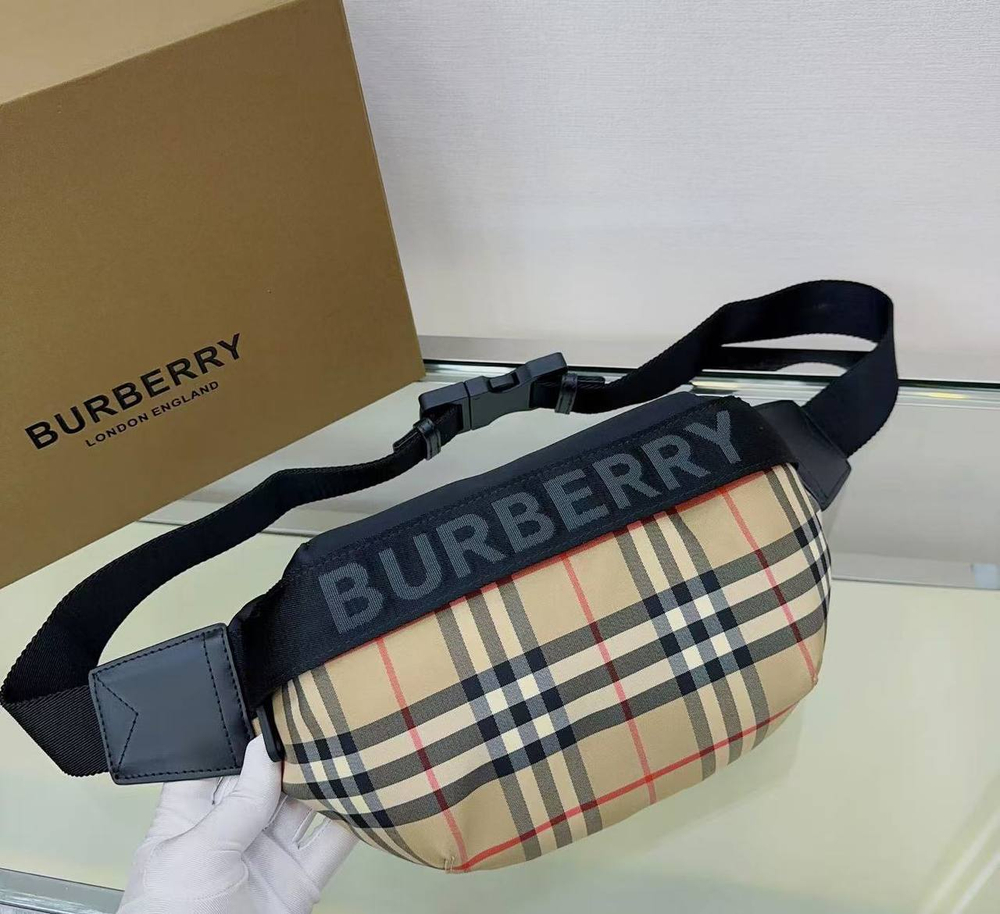 Сумка Burberry