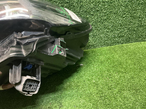 Фара левая Mazda 6 GJ (2018-2024) LED