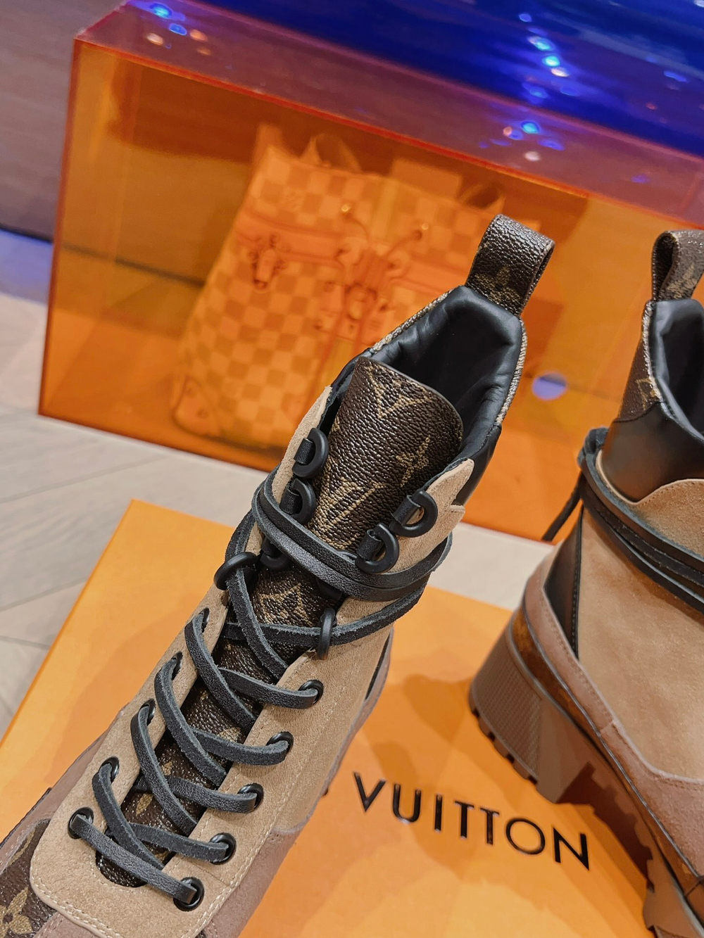 Louis Vuitton Laureate Desert Boot