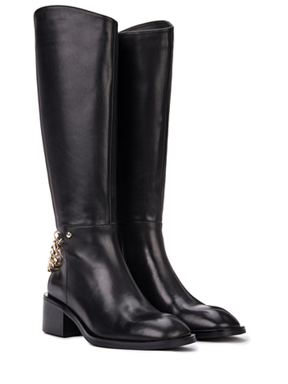 Женские чёрные сапоги из кожи на молнии с цепью