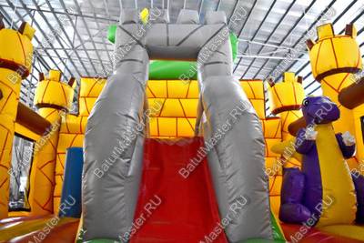 Коммерческий надувной батут "Замок дракона"