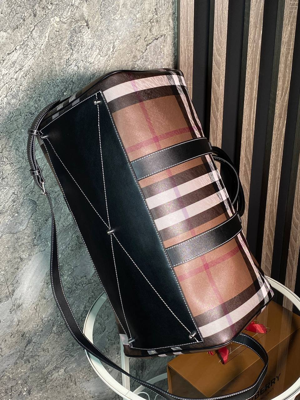 Сумка Burberry