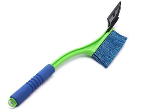 Щетка со скребком Oktan 540