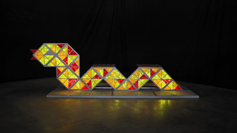 Скамейка "Змейка" световая