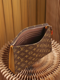 Louis Vuitton Toiletry Pouch On Chain