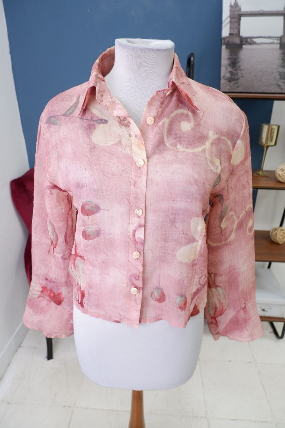 Блузка с красивым принтом 46 размер