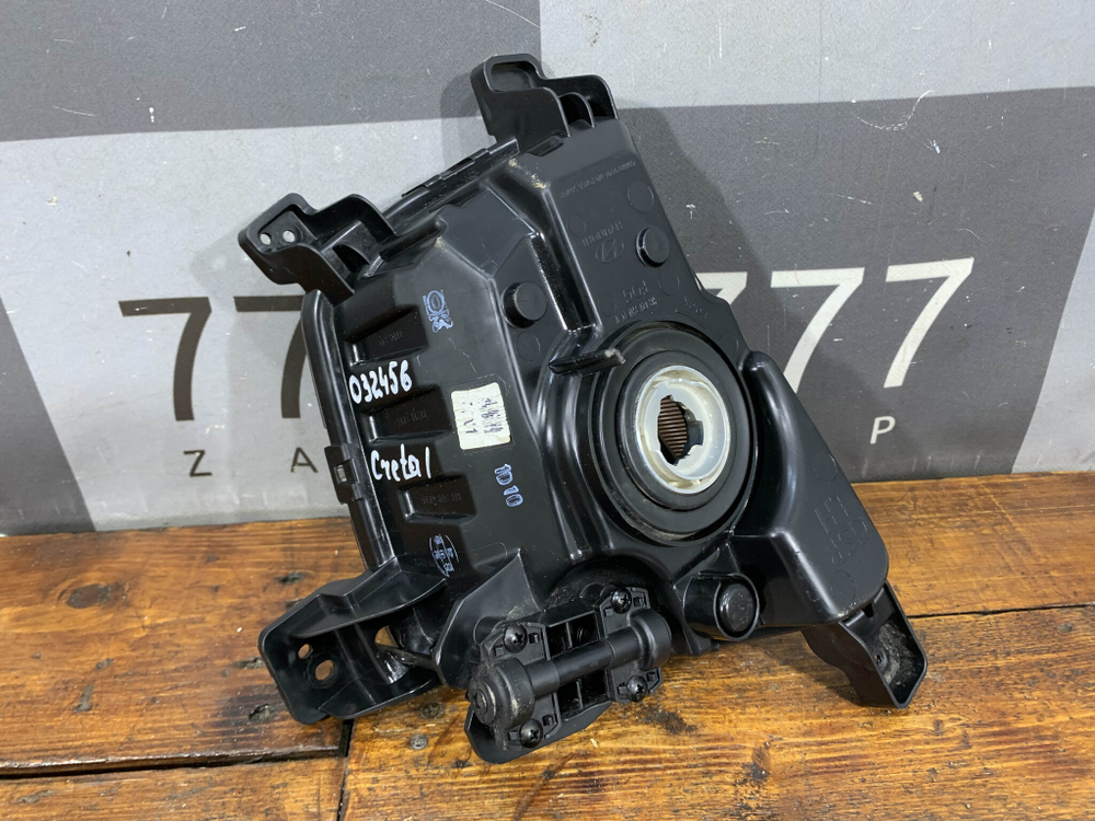 ПТФ передняя левая Hyundai Creta 1 (GS) 16-21 Б/У Оригинал 92201M0000