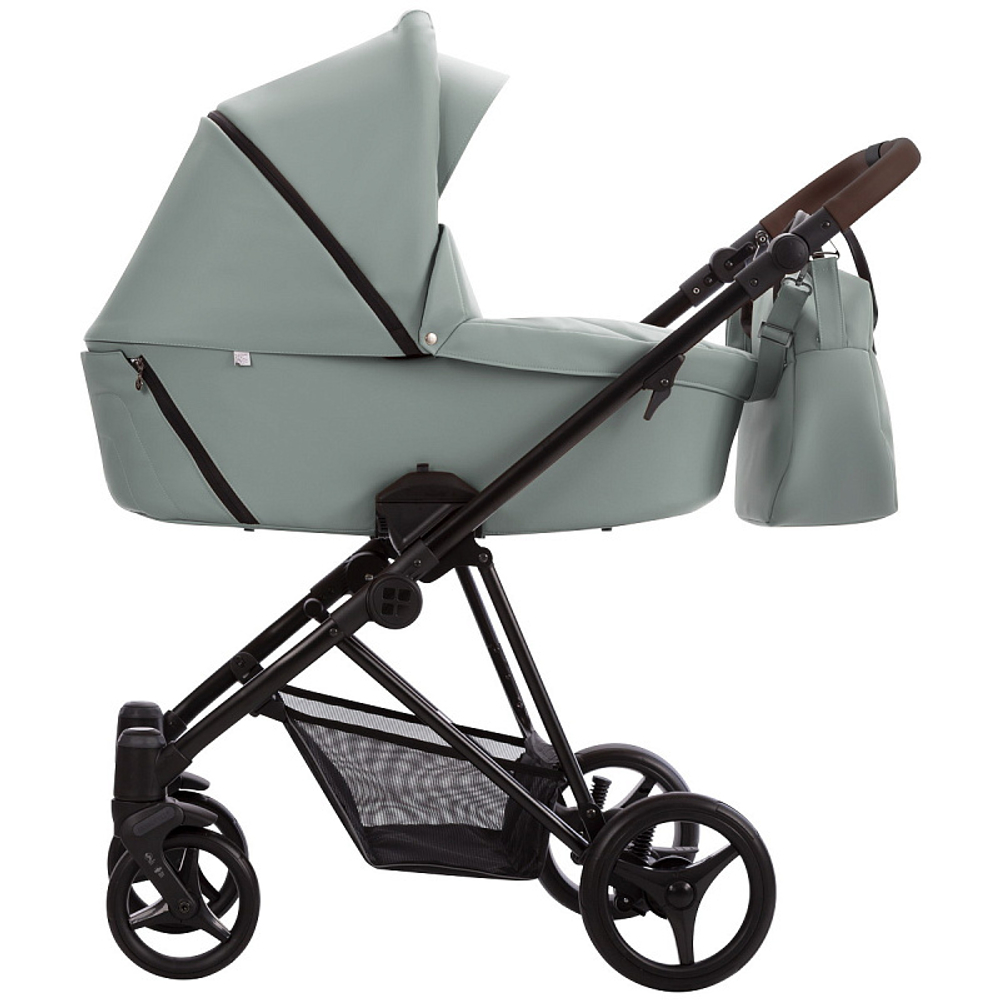 Детская коляска Bebetto Yoddi Pro 3 в 1 с автокреслом Avionaut Cosmo 04 шалфей кожа