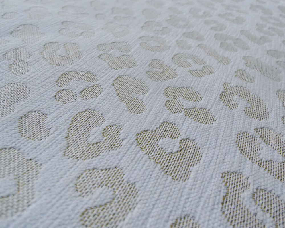 Шенилл Леопард 01