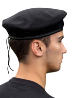 Шовный берет черного цвета