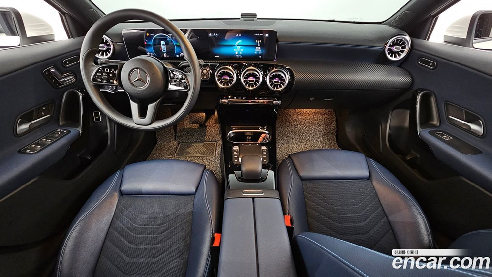 Mercedes-Benz A-Class W177 A220 Sedan (04.2020)