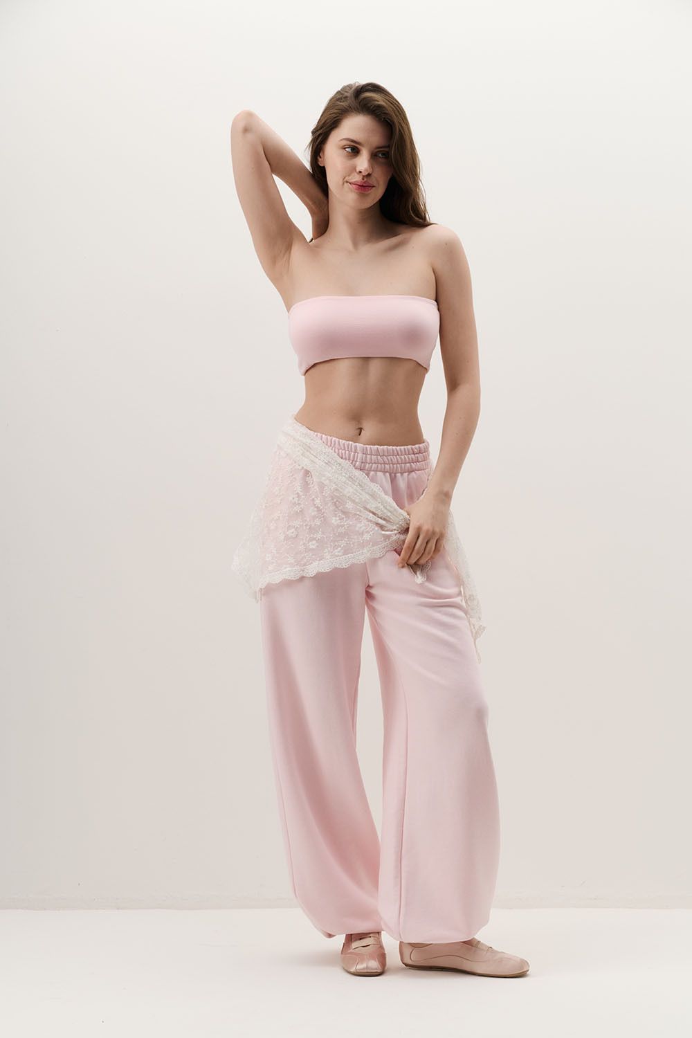 Топ-бандо из вискозы нежно-розового цвета