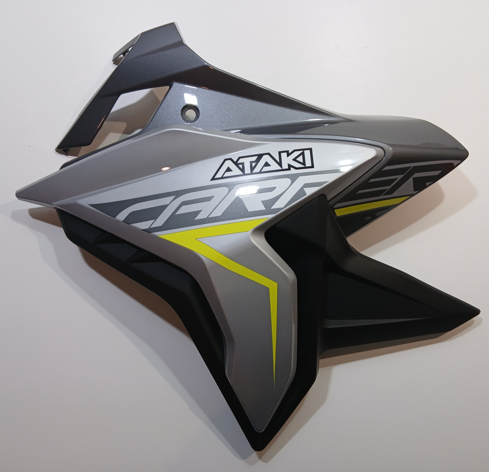 Пластик передний левый в сборе Мотоцикл Ataki Carrera 300