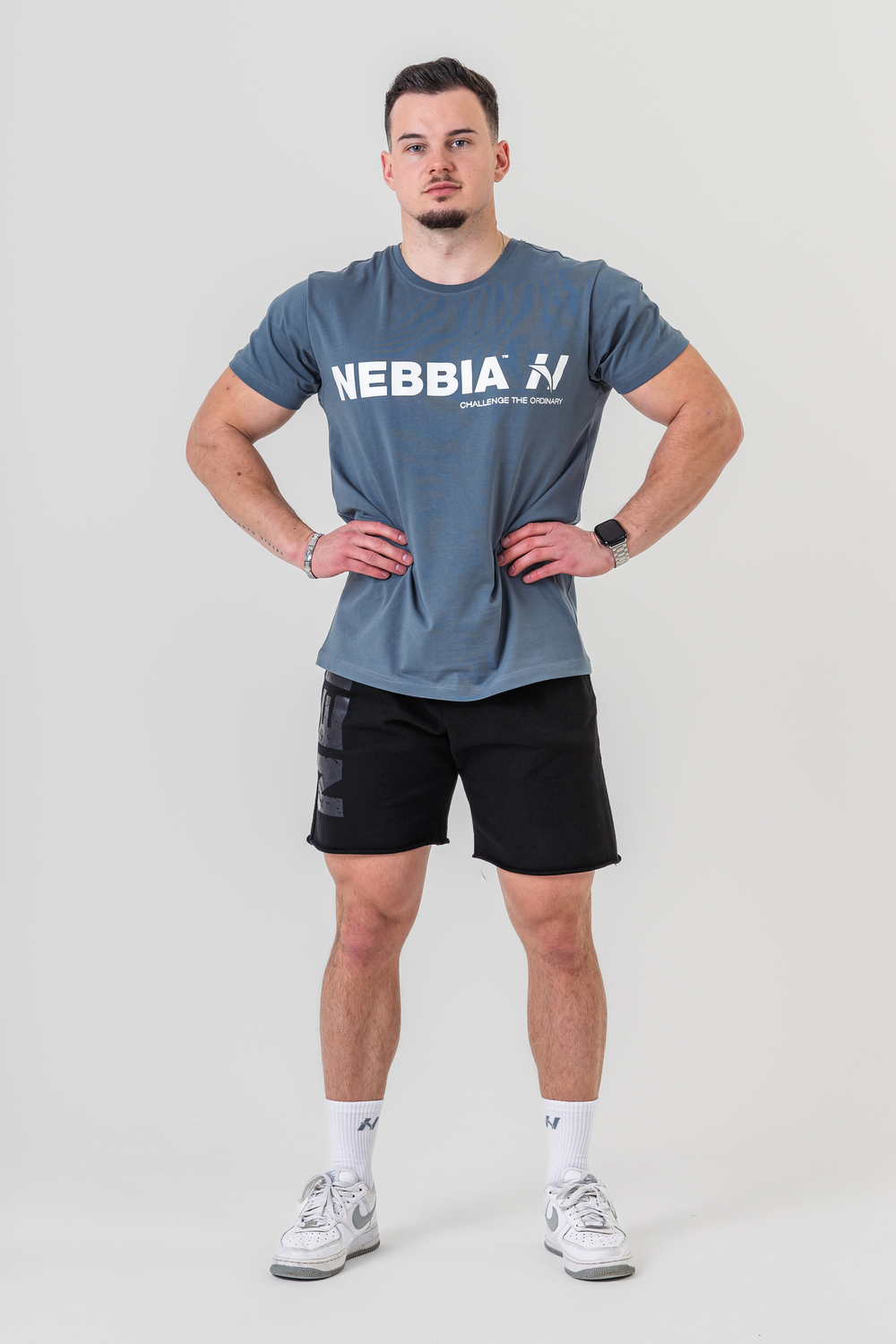 Футболка T-Shirt GYM ESSENTIALS 380 Серый