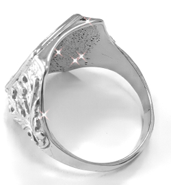 Ювелирное мужское кольцо из серебра 925 пробы,вставка фианит,размер 21.5