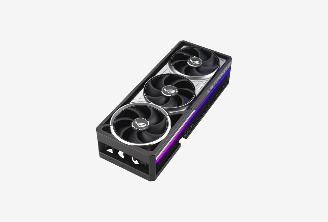 ROG-ASTRAL-RTX5090-O32G-BTF-GAMING_0326420101833