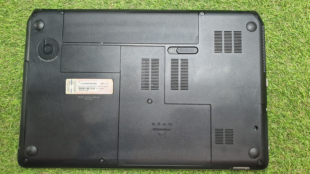 Ноутбук HP i3/6 Gb