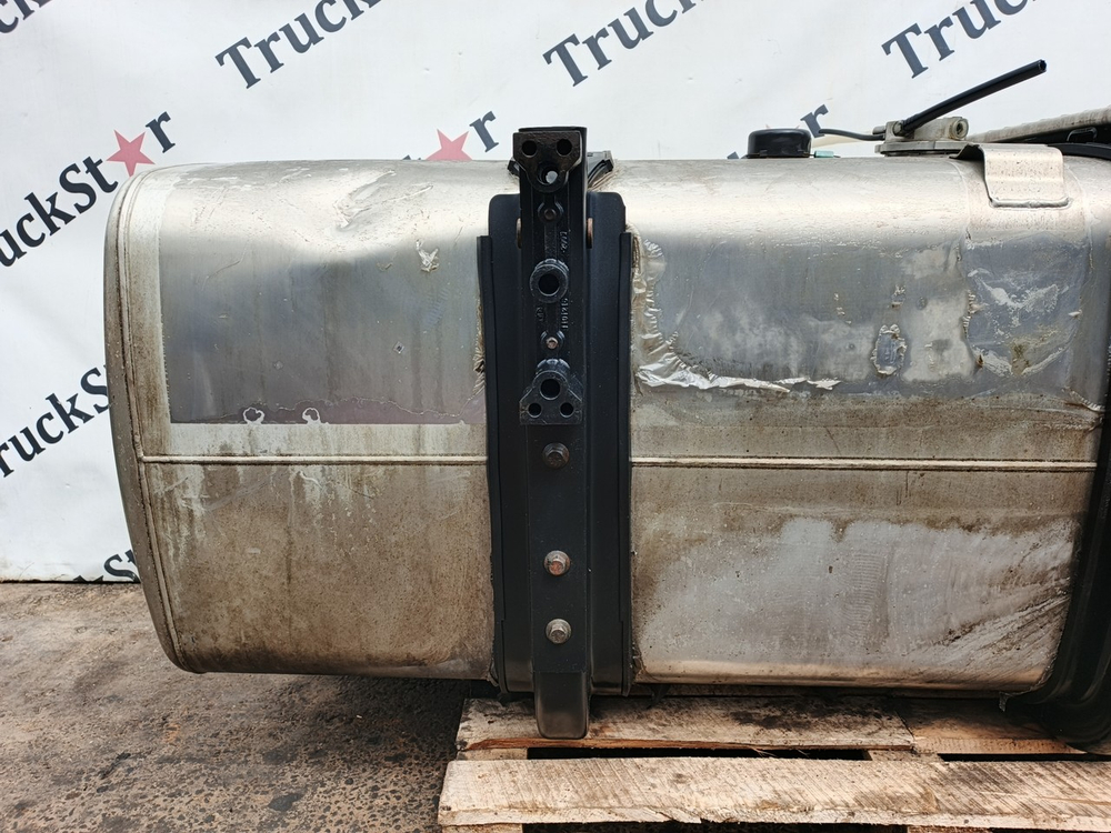Бак топливный 800 L 2023 год.