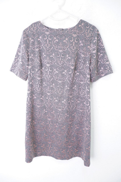 Платье прямое серое 42-44 размер