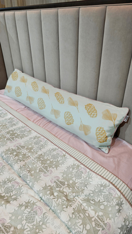 Длинная подушка "Кедр"