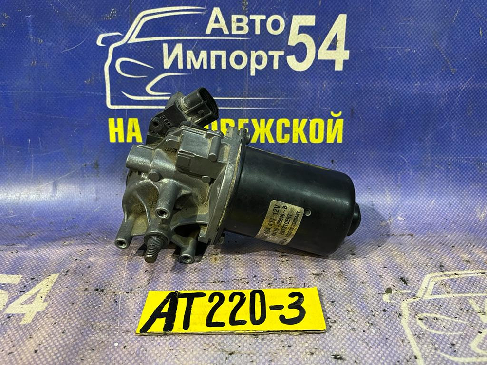 Моторчик переднего дворника TOYOTA AVENSIS 1999