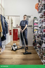 Пылесос Karcher VC 3 ERP белый/черный (1.198-053.0)