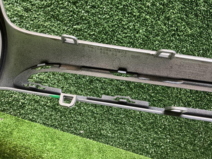 Накладка решетки Mercedes GLE V167 (2018-2024) AMG