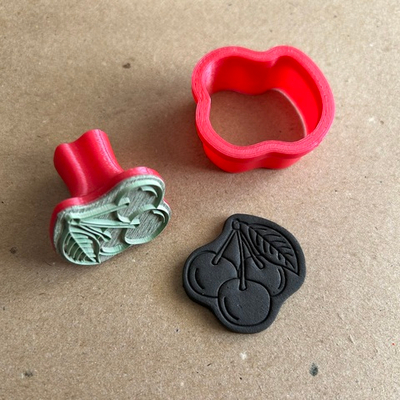 Штамп с вырубкой «Вишня»