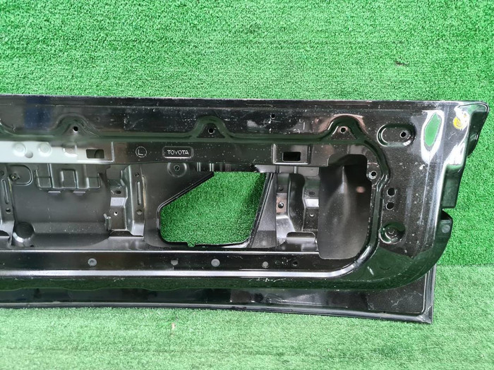 Борт откидной Lexus LX 3 (2015-2023)