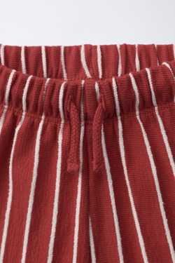 ZARA КОМПЛЕКТ ДЖОГГЕРЫ, ФУТБОЛКА И ШОРТЫ С ДИНОЗАВРОМ, КРАСНЫЙ