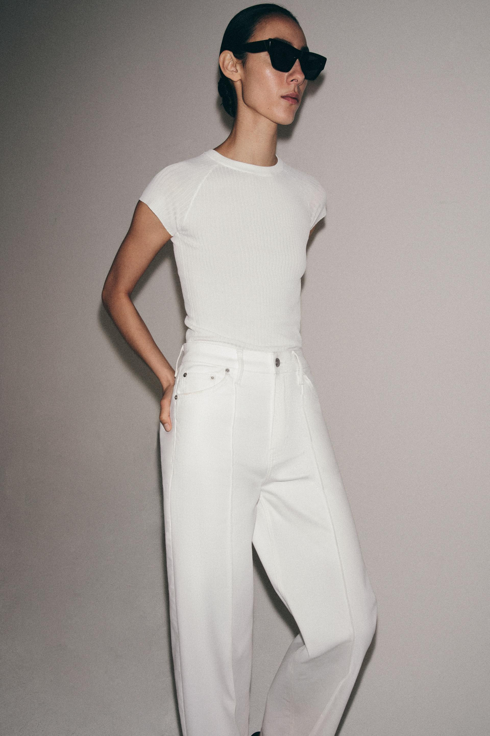 ZARA ТОП В РУБЧИК С КОРОТКИМ РУКАВОМ, БЕЛЫЙ