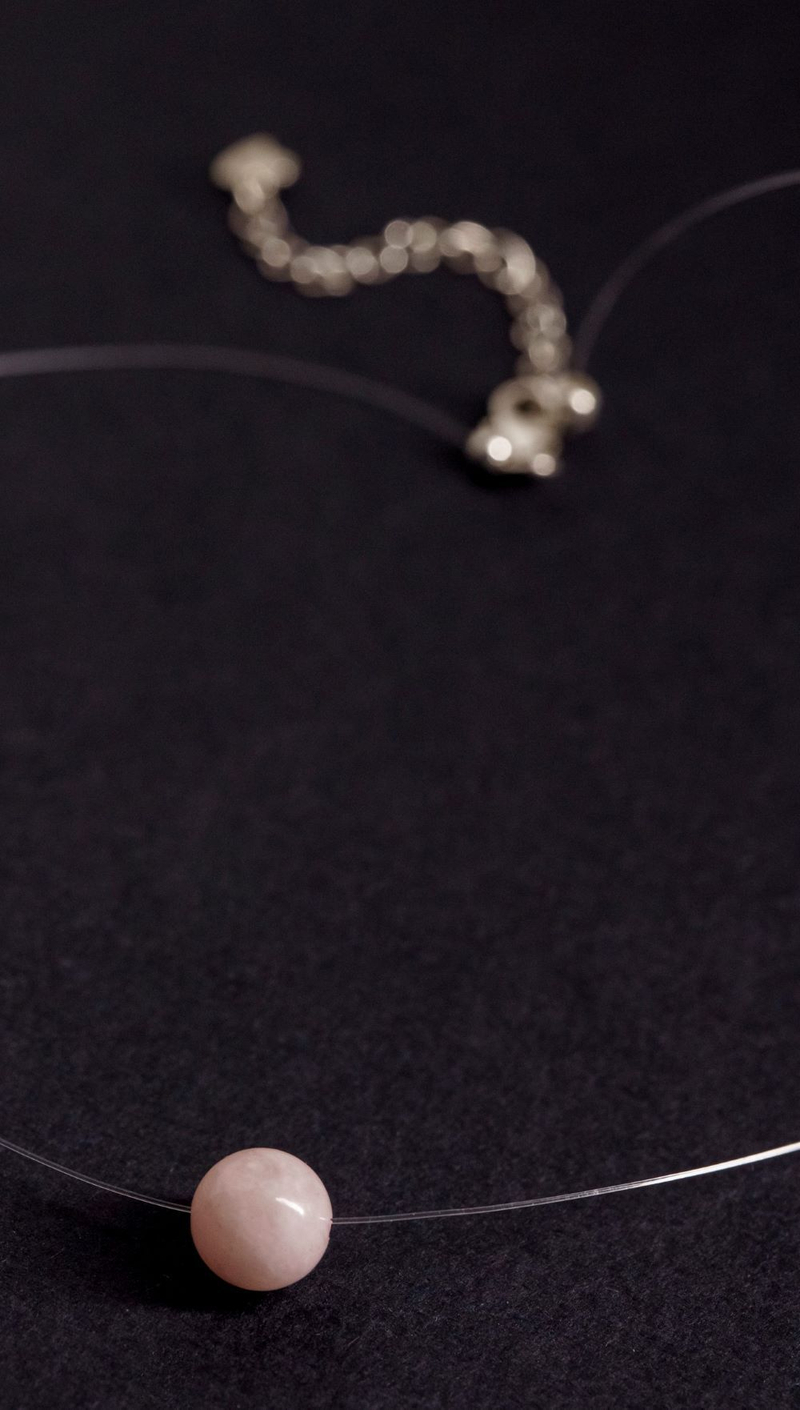 Колье "Memo about Love&Luck" с розовым кварцем 8 мм, 33 см