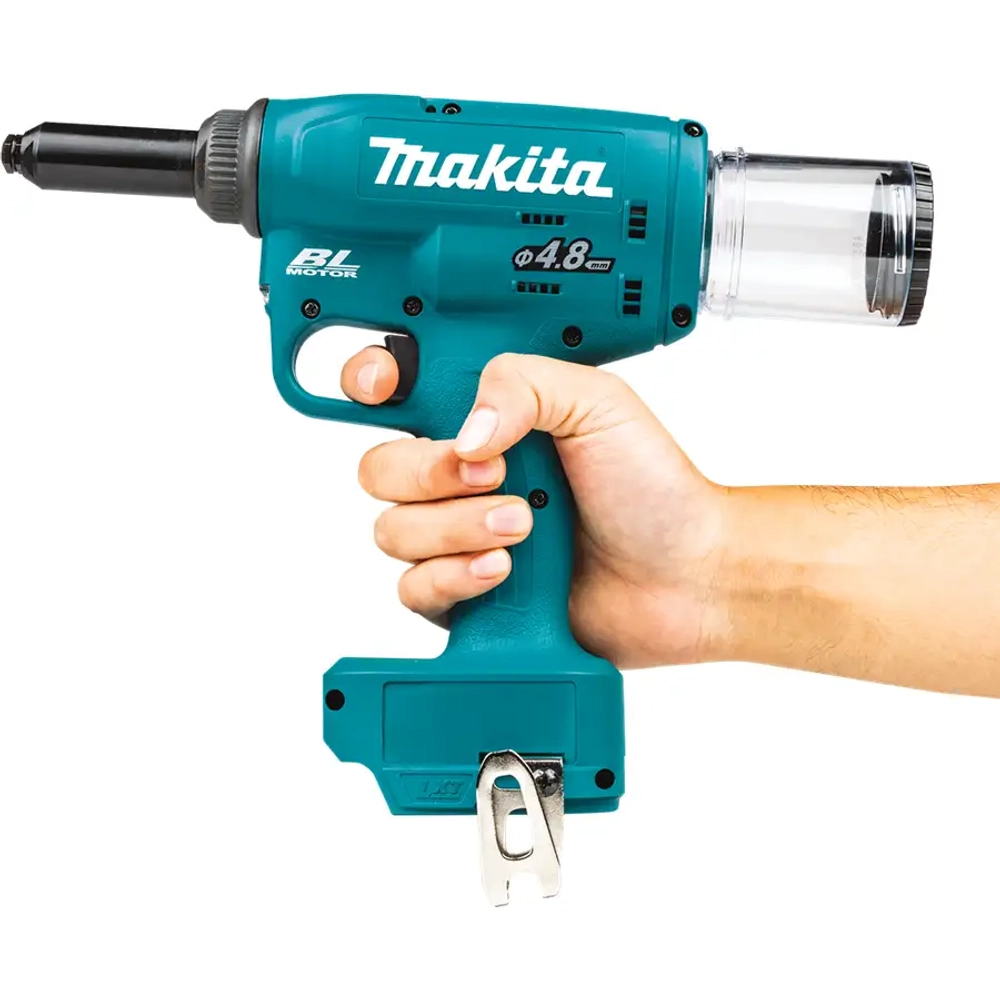 Пистолет для установки заклёпок Makita DRV150ZJ