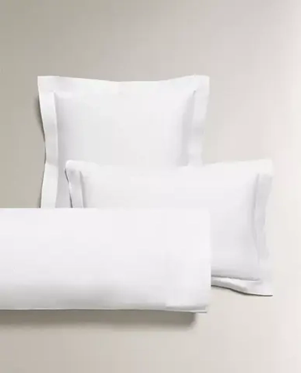 ZARA HOME НАВОЛОЧКА ИЗ ПЛОТНОГО САТИНА, БЕЛЫЙ