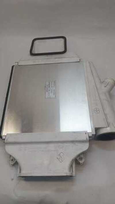 2 Теплообменник для стиральной машины Bosch с сушкой 677957 б/у