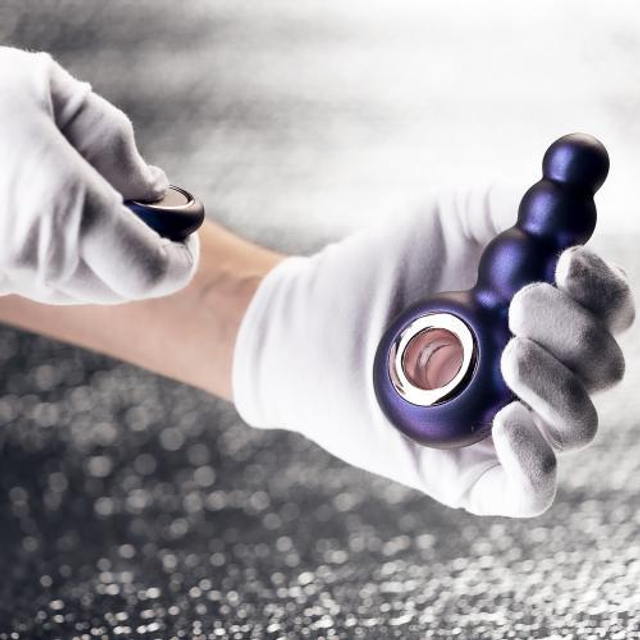 Анальная пробка Outer Space в виде елочки с кольцом-держателем