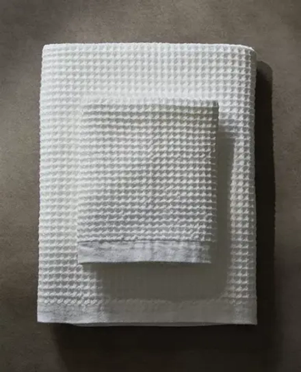 ZARA HOME ВАФЕЛЬНОЕ БАННОЕ ПОЛОТЕНЦЕ, БЕЛЫЙ