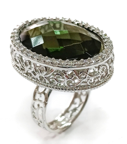 Ювелирное кольцо из серебра 925 пробы,вставка фианит.Размер 17.5