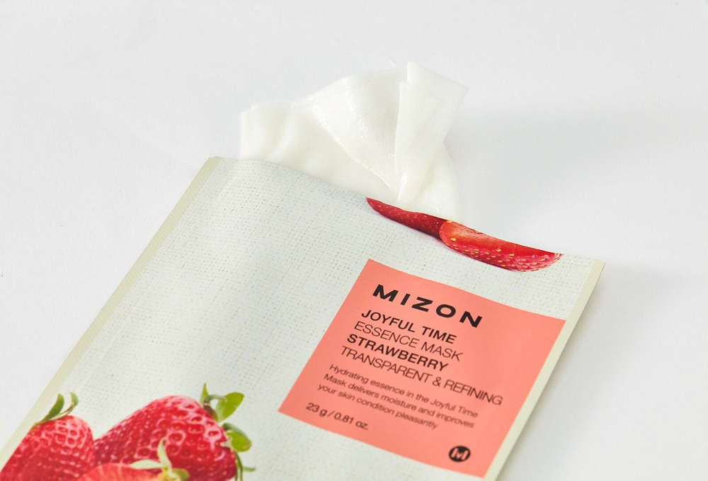 Маска тканевая осветляющая с клубникой Mizon Joyful Time Essence Mask - Strawberry 23 мл