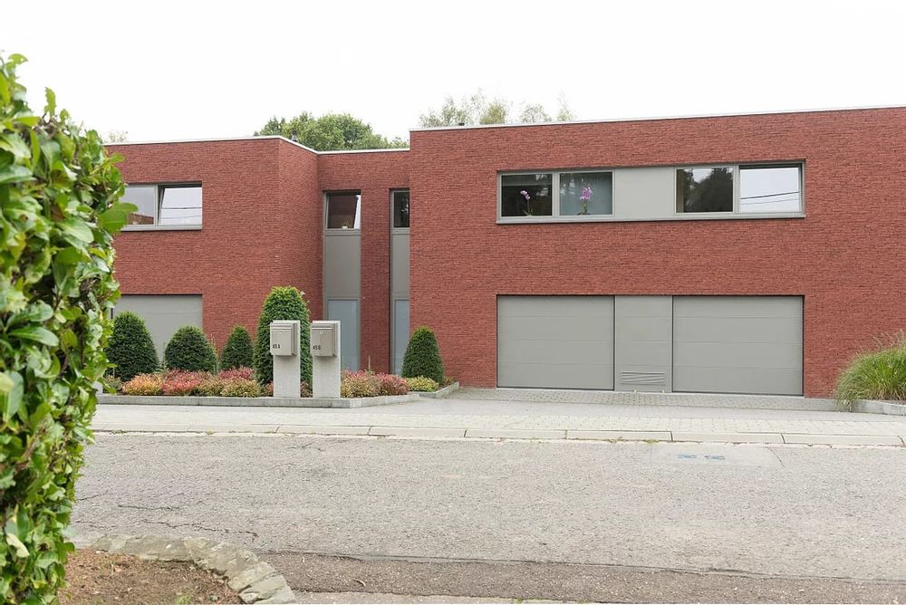 Кирпич ручной формовки облицовочный Nelissen, Aubergine, WF50, 210x100x50