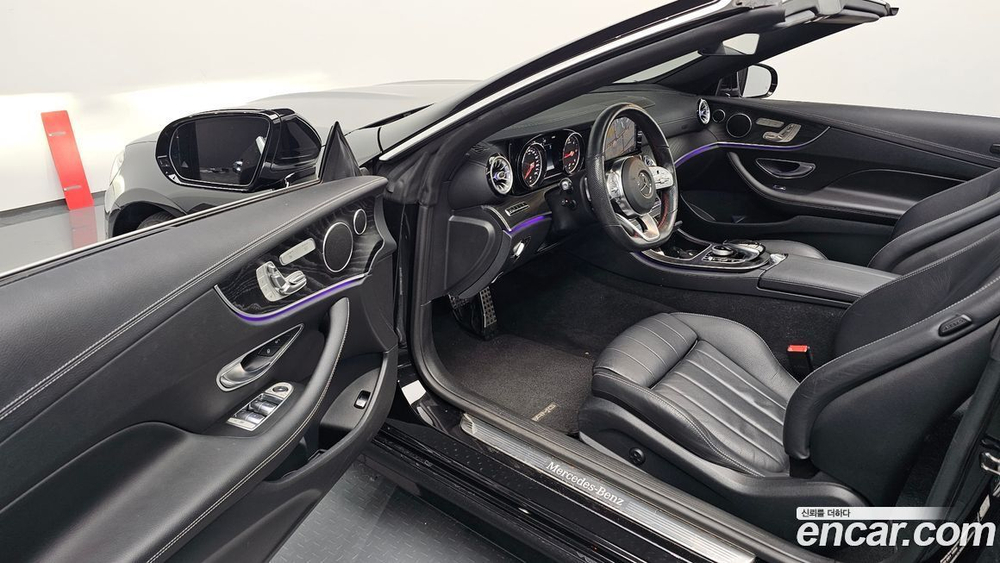 Mercedes-Benz E-Class W213 E220d Cabriolet (12.2019)