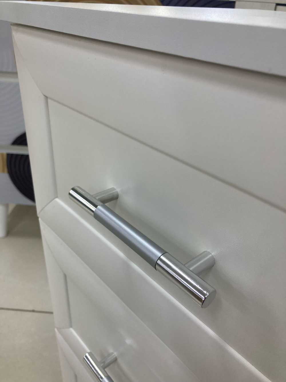 Комод белый