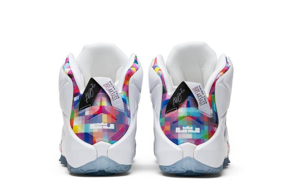 Кроссовки Nike Lebron 12 Ext Prism