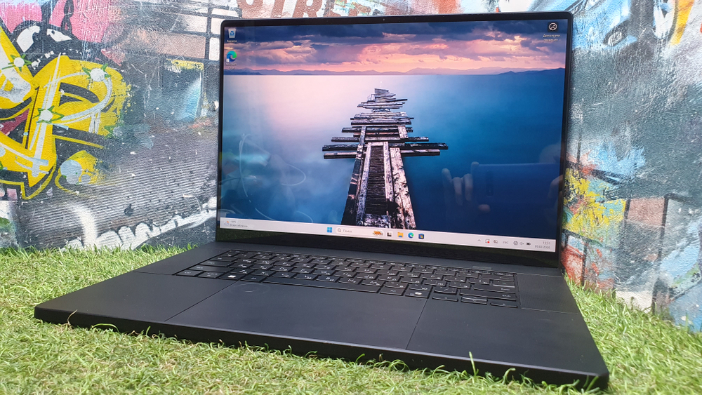 Ноутбук ASUS Ryzen AI 9/64Gb/RTX 5070 8Gb/3K/120Hz/ProArt P16 H7606WP/Windows 11